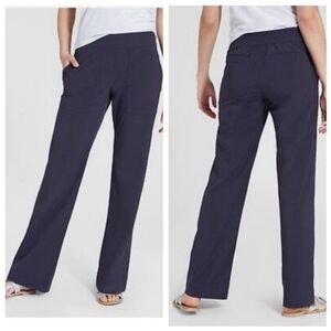 Athleta Wide Leg Chelsea Pant black sz 8
